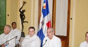 Los precios de combustibles no subirán por una semana