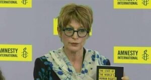 AI advierte que dirigentes "depredadores" buscan nuevo orden mundial