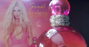 Alerta sanitaria en Panamá por perfume Britney Spears