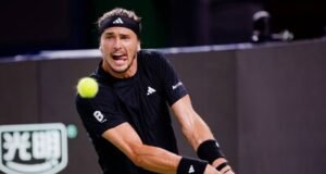 Roland Garros: Zverev cede un set ante Halys pero avanza