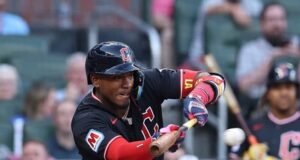 Ángel Martínez, otro hijo de pelotero que se establece en la MLB