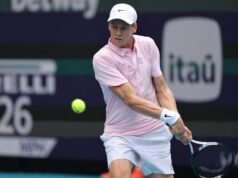 Sinner frena el sueño de Struff y se planta en las semis de Wimbledon