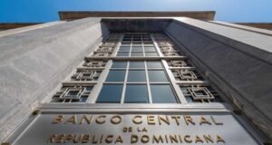 Crédito al sector privado crece un 9.5 % interanual