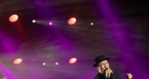 Blades, Lenny Tavárez, Tito Nieves y Grupo Duelo en Billboard Latinos