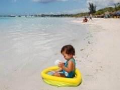 Sol, arena y bebés: cuidados antes de ir a la playa en Semana Santa