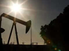 El petróleo de Texas cae a US$83.85 tras la reapertura de Ormuz