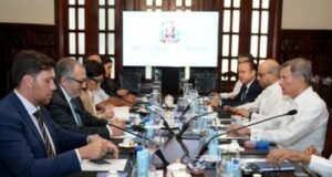 Canciller se reúne con representante fuerza de pandilla de Haití