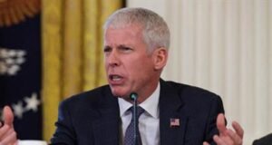 Chris Wright llega a Venezuela para reunirse con Delcy Rodríguez