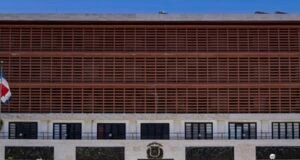 Abinader somete presupuesto complementario de RD$40 mil millones
