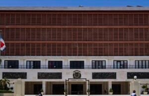Abinader somete presupuesto complementario de RD$40 mil millones