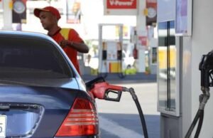 Subsidios ayudan frente crisis petrolera, a pesar reto de sostenerse