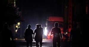 Cuba enfrenta este martes apagones de hasta 22 horas diarias