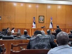 Aplazan audiencia preliminar contra exministros acusados de corrupción