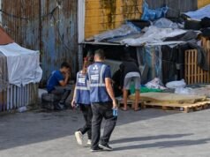 Desmantelan último campamento de migrantes de Ceuta
