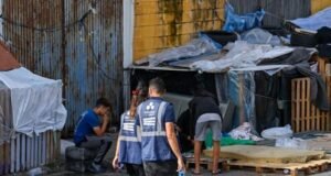 Desmantelan último campamento de migrantes de Ceuta