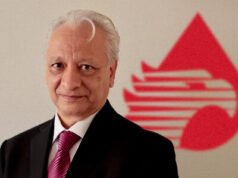 Detienen a exjefe de Pemex por violencia doméstica
