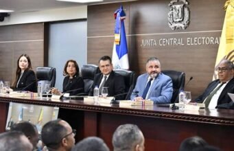 Diario Libre solicita a la JCE información sobre viajes al exterior