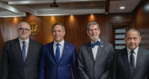 Diccionario jurídico dominicano presentado por instituciones