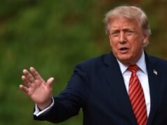 Donald Trump promete eliminar los aranceles al whisky irlandés