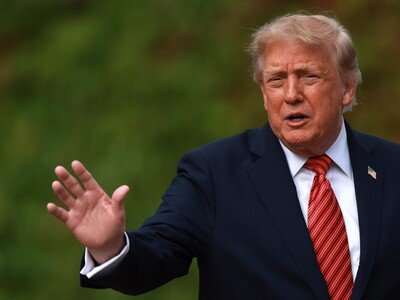 El presidente de EE. UU., Trump, visita Irlanda