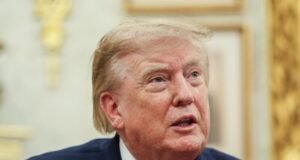 Trump se alegra que el príncipe Harry y Meghan hayan dejado EE.UU.
