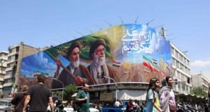 EE. UU. derriba drones iraníes dirigidos a Ormuz pese al optimismo