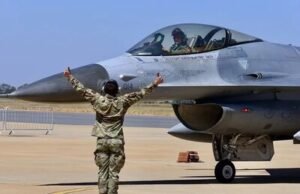 EE.UU. refuerza fuerza aérea en Oriente Medio por posible ataque Irán