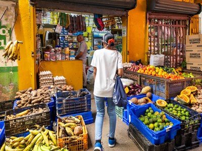el-alza-de-los-alimentos-golpea-el-bolsillo-de-familias-dominicanas-a9554ea7-focus-min0.01-min0.41-400-300