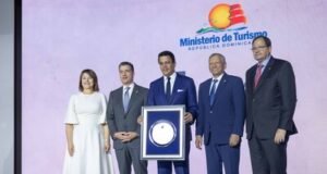 El flujo turístico hacia RD sumó US$25,000 a la economía en 2025