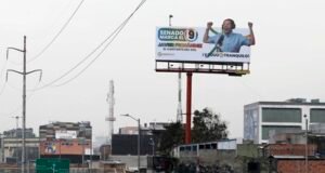 Elecciones colombianas, cientos de candidatos quemados, Álvaro Uribe