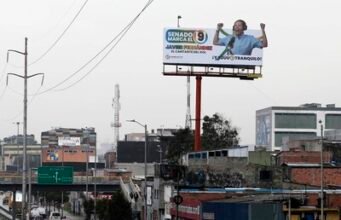 Elecciones colombianas, cientos de candidatos quemados, Álvaro Uribe