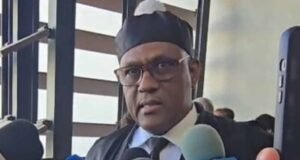 Envían a juicio de fondo a profesor acusado de abuso sexual en SD