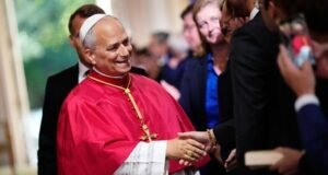 El papa Francisco reflexiona sobre Amoris Laetitia y la familia
