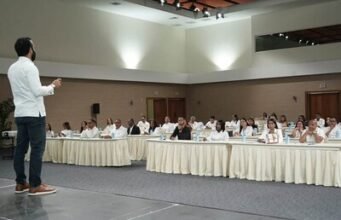 Formación en geopolítica para periodistas del Mirex y el Inesdyc
