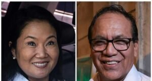 Sánchez y Fujimori van a un escrutinio voto a voto por la presidencia