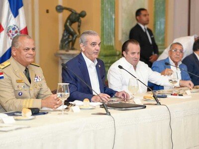 gobierno-ampliara-verja-fronteriza-y-construira-mercado-binacional-639bbff1-focus-0-0-400-300