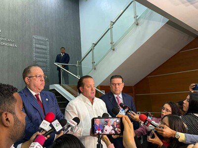 gobierno-anuncia-reuniones-con-danilo-y-leonel-para-consenso-nacional-769dba9b-focus-min0.03-min0.35-400-300