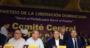 Gonzalo Castillo y otros siete en lista preliminar de candidatos PLD