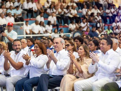 graduacion-del-programa-oportunidad-14-24-en-la-region-sur-dd30d8cd-focus-min0.2-min0.09-400-300