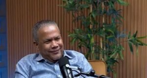Héctor Acosta valora como presidenciable a Omar Fernández
