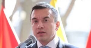 Noboa afirma que no está cansado de seguir su "guerra" al crimen