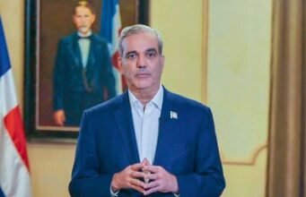 Decretos: Abinader sacude al Gobierno en mitad de su último periodo