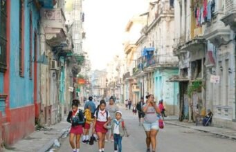 Cuba pierde 15 % de su PIB y más del 20 % de su población en 5 años