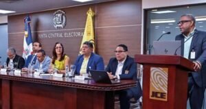 JCE presenta a partidos cómo marcha el proceso de cedulación