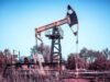Sanciones a Irán elevan el precio del petróleo intermedio Texas