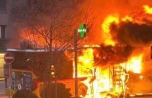 incendio de autobús postal en Suiza provoca seis muertes