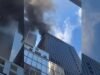 Incendio de gran magnitud afecta rascacielos en Midtown Manhattan