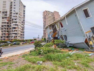 infraestructuras-afectadas-por-sismo-en-la-guaira-luduis-tapia-216bc48b-focus-0-0-400-300