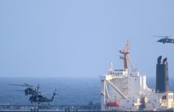 Irán lanza ataques hacia bases de EE.UU. en Baréin y Kuwait
