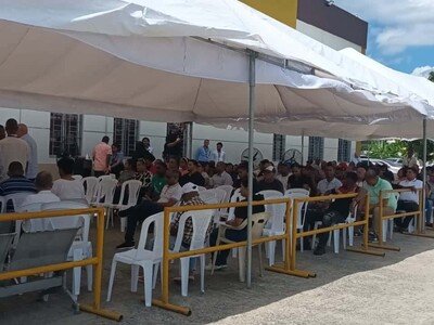 jce-alta-afluencia-de-ciudadanos-ralentizo-entrega-de-cedulas-0ee9987d-focus-0-0-400-300